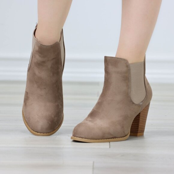 Womens Ankle Boots High Heel Tan Elastic Gore Synthetic Suede Round Toe - Picture 10 of 11